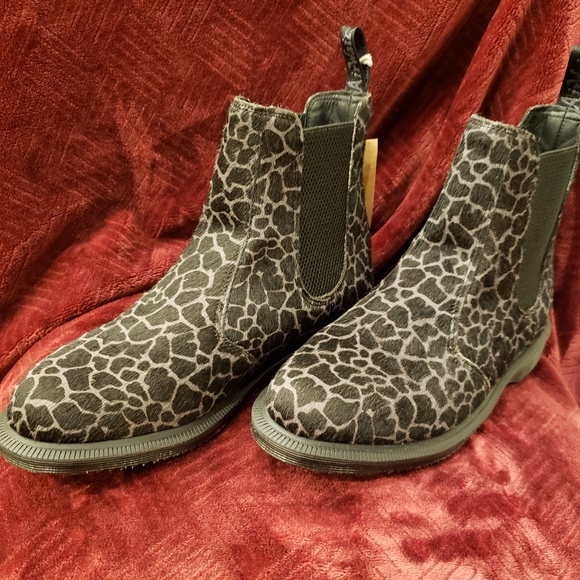 Dr Martens CHELSEA BOOTS - Picture 3 of 12